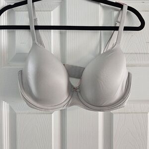 Victoria's Secret Light Gray Bra